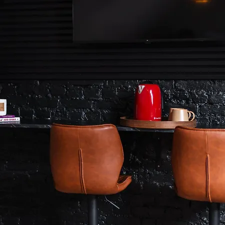 6 Stylish & Comfortable , Heart Of Appartamento *