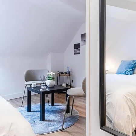 アパート 6 Stylish & Comfortable , Heart Of