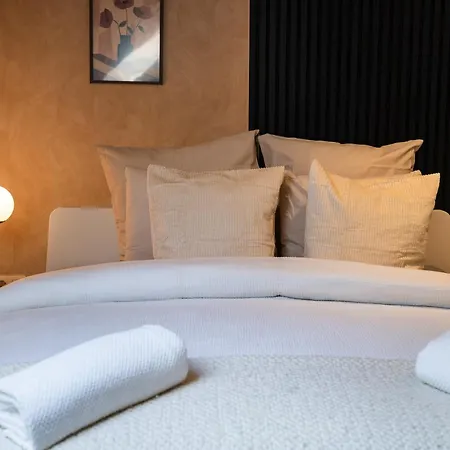 6 Stylish & Comfortable , Heart Of アパート *