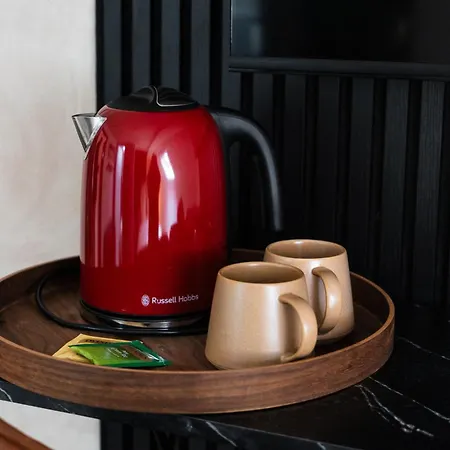 6 Stylish & Comfortable , Heart Of