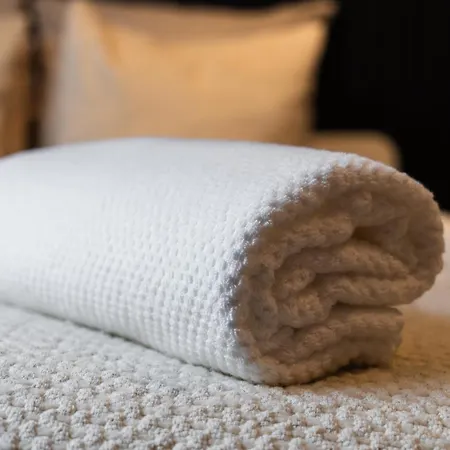 6 Stylish & Comfortable , Heart Of